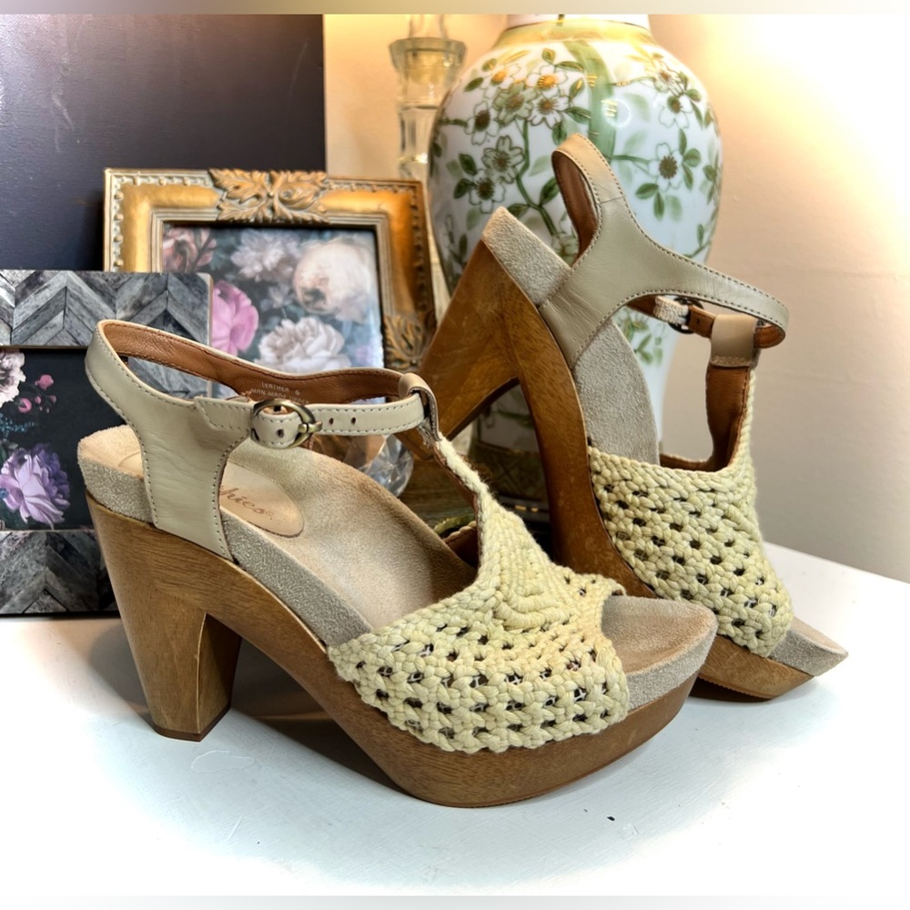 Earthies AMALFI CROCHET natural platform heeled sandals